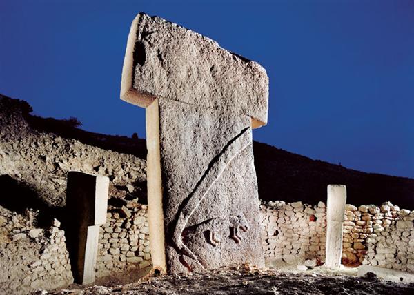 A pillar at the Gobekli Tepe temple near Sanliurfa, Turkey. (photo: Berthold Steinhilber/Laif-Redux)