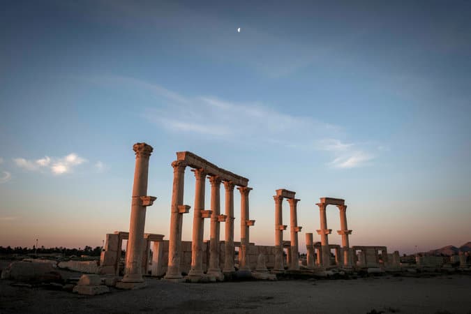 The site of Palmyra, in Syria, connects modern visitors to the Roman Empire. Credit Sergey Ponomarev for The New York Times 